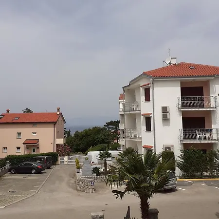 With A Parking Space Malinska, Krk - 19268 Malinska